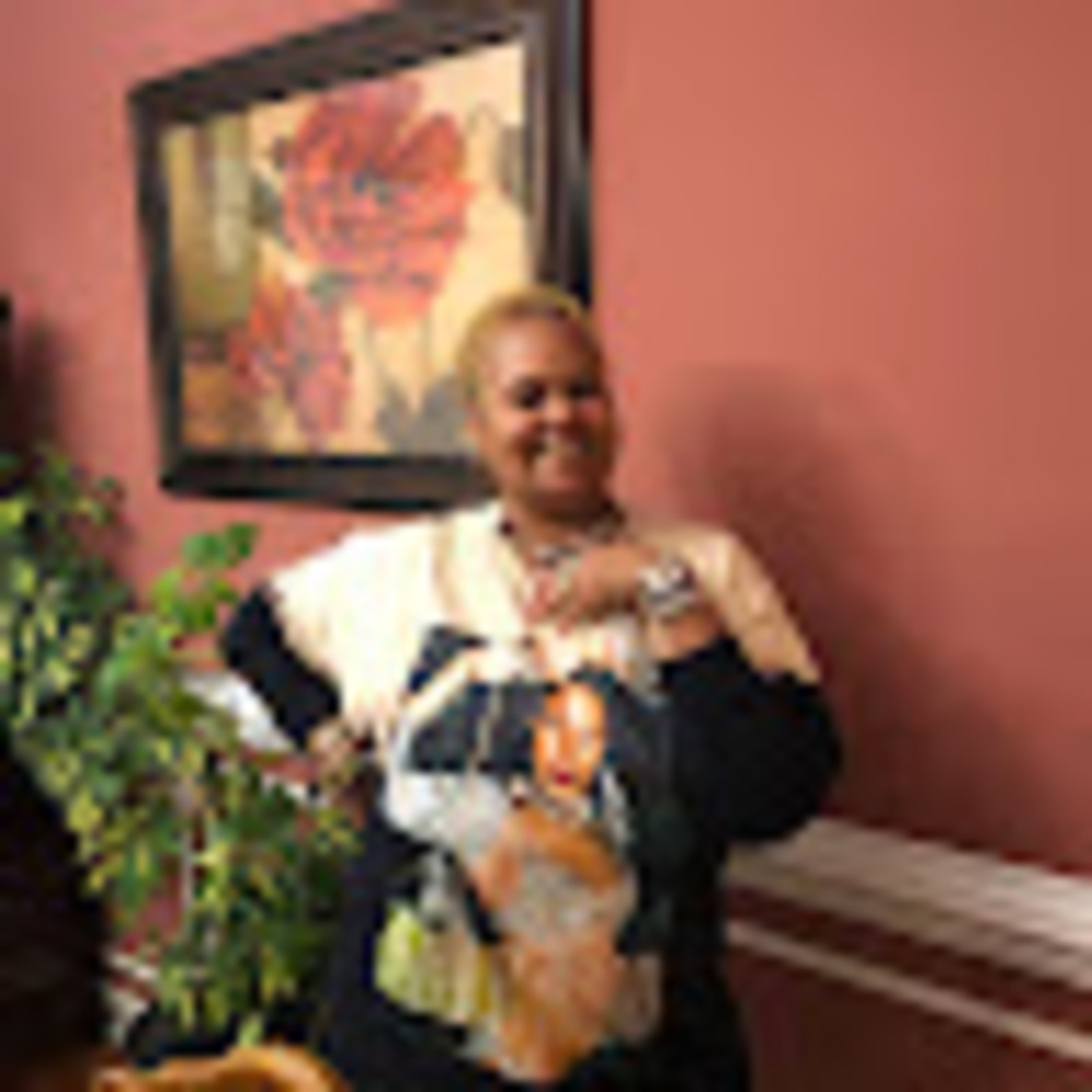 Meet your Posher, Shelia